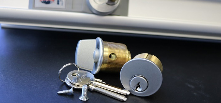 Commercial Lock Installation West Carson